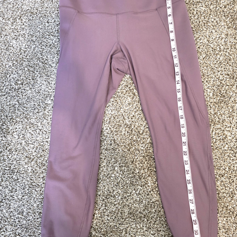 Old Navy Active Mauve Capri Elevate Leggings